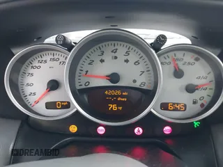2003 Porsche Boxster S с VIN WP0CB29853U662035, выставлен на аукционе IAAI как лот 41845536 с пробегом 42 026 миль миль и . История ставок и продаж доступна на DreamBid. Изображение 7.