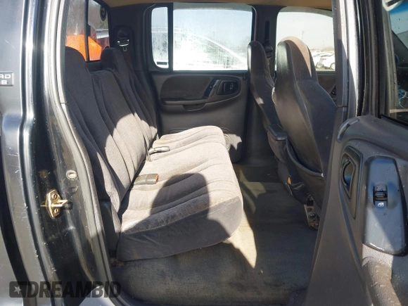 2000 Dodge Dakota Sport with VIN 1B7GL2AX8YS790208, listed as a IAAI auction lot 41613640 with 365,198 mi miles and . Bid and sale history available at DreamBid. Image 8.