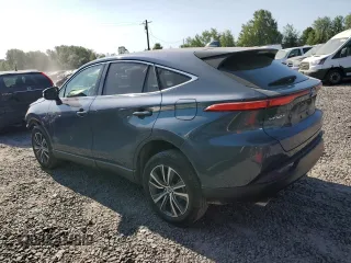 2022 Toyota Venza LE with VIN JTEAAAAH3NJ101879, listed as a Copart auction lot 61860774 with 32,762 mi miles and Salvage Title. Bid and sale history available at carsss.com. Image 2.