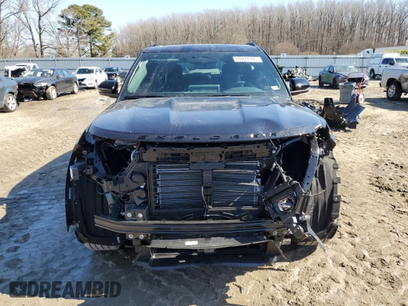 2025 Ford Explorer ST with VIN 1FMWK8GC5SGA97088, listed as a Copart auction lot 45224965 with 625 mi miles and Salvage Title. Bid and sale history available at carsss.com. Image 5.