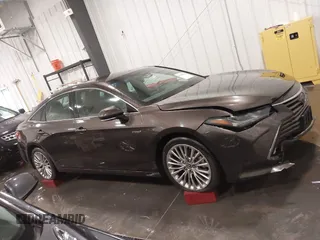 2019 Toyota Avalon Limited Hybrid z VIN 4T1B21FB3KU007114, wystawiony jako IAAI lot #41658316 z przebiegiem 127 785 mil mil oraz . Historia ofert i sprzedaży dostępna na DreamBid. Obrazek 13.