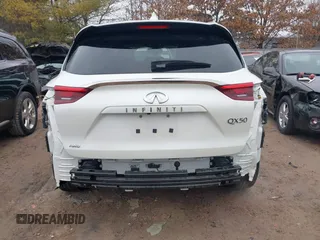 2021 Infiniti QX50 LUXE with VIN 3PCAJ5BB0MF105478, listed as a IAAI auction lot 41696084 with 49,084 mi miles. Bid and sale history available at carsss.com. Image 21.