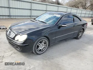 2006 Mercedes-Benz CLK-Class 3.5L with VIN WDBTJ56JX6F174833, listed as a Copart auction lot 45694465 with 144,172 mi miles and Salvage Title. Bid and sale history available at carsss.com. Image 1.