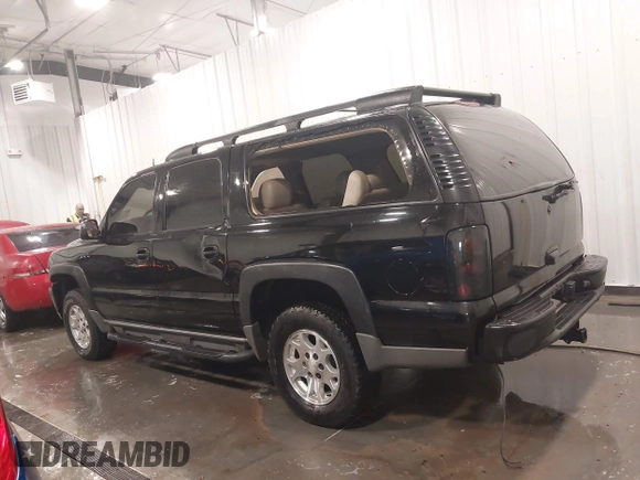 2003 Chevrolet Suburban Z71 with VIN 3GNFK16Z33G275630, listed as a IAAI auction lot 41937310 with 224,207 mi miles. Bid and sale history available at carsss.com. Image 15.