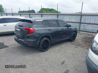 2020 GMC Terrain SLE z VIN 3GKALMEV5LL195418, wystawiony jako IAAI lot #42085947 z przebiegiem 123 978 mil mil oraz . Historia ofert i sprzedaży dostępna na DreamBid. Obrazek 4.