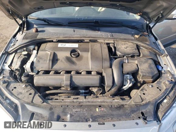 2013 Volvo XC70 3.2L with VIN YV4952BL8D1158854, listed as a Copart auction lot 67446474 with 180,013 mi miles and Salvage Title. Bid and sale history available at DreamBid. Image 12.