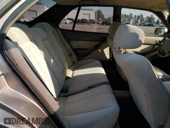 1995 Toyota Camry LE with VIN JT2GK12E7S0107467, listed as a Copart auction lot 83491534 with 112,971 mi miles and Salvage Title. Bid and sale history available at carsss.com. Image 10.