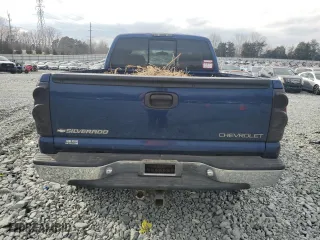 2000 Chevrolet Silverado 1500 LS with VIN 2GCEK19T1Y1119176, listed as a Copart auction lot 42953225 with 211,741 mi miles and Salvage Title. Bid and sale history available at carsss.com. Image 6.
