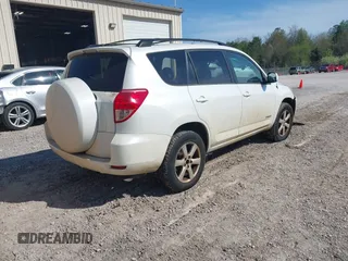 2007 Toyota RAV4 Limited with VIN JTMZK31V075013616, listed as a IAAI auction lot 41911177 with 281,075 mi miles. Bid and sale history available at carsss.com. Image 4.