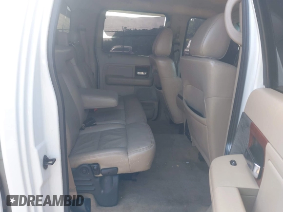 2005 Ford F-150 XLT with VIN 1FTPW12515FB55060, listed as a IAAI auction lot 42510084 with 264,653 mi miles and . Bid and sale history available at DreamBid. Image 8.
