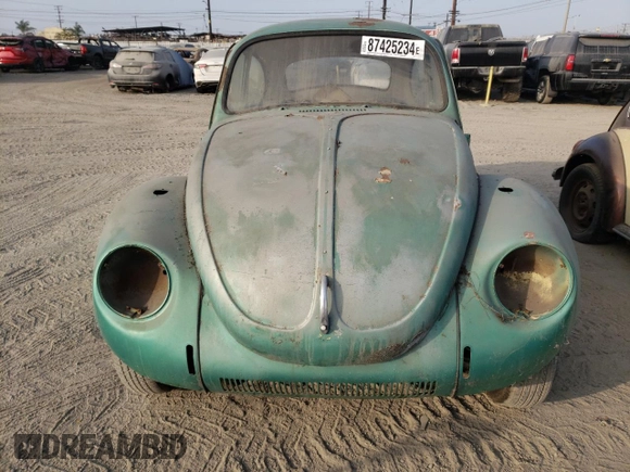 1971 Volkswagen Beetle with VIN 1112643210, listed as a Copart auction lot 87425234 with Not Provided miles and Salvage Title. Bid and sale history available at DreamBid. Image 5.