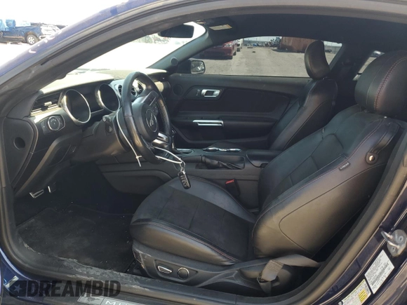 2019 Ford Mustang GT z VIN 1FA6P8CF2K5123203, wystawiony jako Copart lot #53878315 z przebiegiem 65 153 mil mil oraz Szkody całkowita. Historia ofert i sprzedaży dostępna na DreamBid. Obrazek 7.