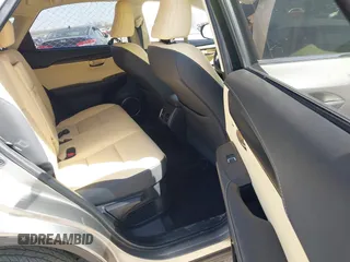 2020 Lexus NX 300 z VIN JTJDARBZ4L2171323, wystawiony jako IAAI lot #41814547 z przebiegiem 42 758 mil mil oraz . Historia ofert i sprzedaży dostępna na DreamBid. Obrazek 8.