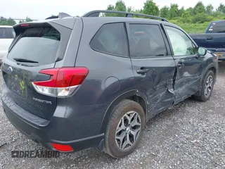 2021 Subaru Forester Premium with VIN JF2SKAJC0MH492913, listed as a IAAI auction lot 42709805 with 35,464 mi miles and . Bid and sale history available at DreamBid. Image 4.