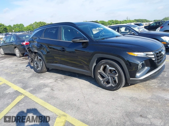 2022 Hyundai Tucson SEL with VIN 5NMJF3AE4NH054584, listed as a IAAI auction lot 41745990 with 33,728 mi miles. Bid and sale history available at carsss.com. Image 1.