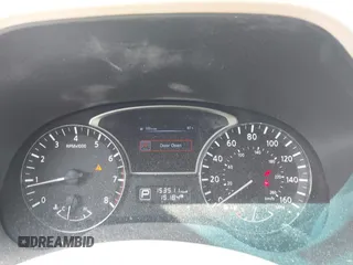 2014 Nissan Pathfinder SL with VIN 5N1AR2MN4EC656991, listed as a IAAI auction lot 42478585 with 153,511 mi miles and . Bid and sale history available at DreamBid. Image 7.
