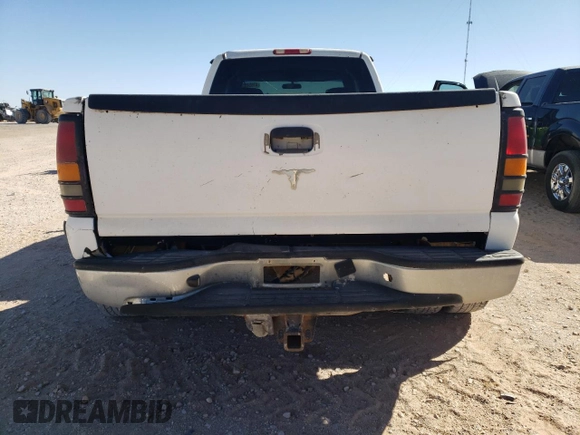2001 Chevrolet Silverado 3500 with VIN 1GCJC39G01F121834, listed as a Copart auction lot 47854955 with 322,707 mi miles and Clean Title. Bid and sale history available at carsss.com. Image 6.