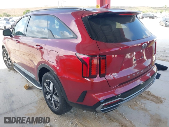 2021 Kia Sorento EX z VIN 5XYRH4LF8MG035215, wystawiony jako IAAI lot #42149481 z przebiegiem 39 408 mil mil oraz . Historia ofert i sprzedaży dostępna na DreamBid. Obrazek 3.
