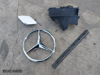 2019 Mercedes-Benz GLC with VIN WDC0G4KB0KV154015, listed as a IAAI auction lot 41049218 with 38,473 mi miles. Bid and sale history available at carsss.com. Image 12.