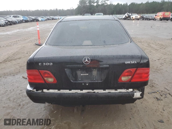 1997 Mercedes-Benz E-Class with VIN WDBJF20F3VA351844, listed as a Copart auction lot 44768675 with 259,549 mi miles and Salvage Title. Bid and sale history available at carsss.com. Image 6.