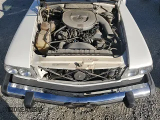1983 Mercedes-Benz 380 380SL with VIN WDBBA45A2DB027398, listed as a Copart auction lot 88287835 with 182,159 mi miles and Clean Title. Bid and sale history available at carsss.com. Image 11.