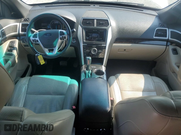 2012 Ford Explorer Limited with VIN 1FMHK8F81CGA66184, listed as a Copart auction lot 58529415 with 121,584 mi miles and Salvage title. Bid and sale history available at DreamBid. Image 8.