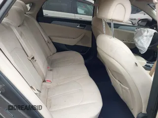 2015 Hyundai Sonata SE z VIN 5NPE24AFXFH150090, wystawiony jako IAAI lot #42341428 z przebiegiem 133 157 mil mil oraz . Historia ofert i sprzedaży dostępna na DreamBid. Obrazek 8.