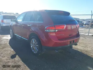 2013 Lincoln MKX with VIN 2LMDJ8JK6DBL13801, listed as a IAAI auction lot 41362146 with 147,864 mi miles. Bid and sale history available at carsss.com. Image 3.