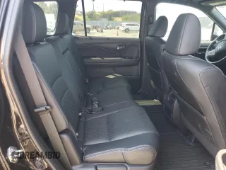 2020 Honda Passport EX-L z VIN 5FNYF8H54LB000315, wystawiony jako Copart lot #59194895 z przebiegiem 52 048 mil mil oraz Szkoda całkowita • Salvage title. Historia ofert i sprzedaży dostępna na DreamBid. Obrazek 11.