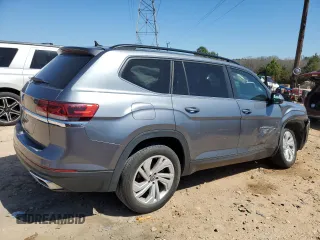 2021 Volkswagen Atlas SE with VIN 1V2WR2CA8MC578236, listed as a Copart auction lot 49133435 with 64,645 mi miles and Salvage title. Bid and sale history available at DreamBid. Image 3.