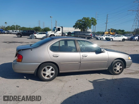1999 Nissan Altima XE with VIN 1N4DL01D1XC255927, listed as a IAAI auction lot 42003101 with 154,000 mi miles. Bid and sale history available at carsss.com. Image 13.
