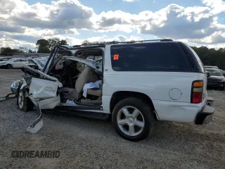 2004 GMC Yukon XL SLT with VIN 1GKEC16Z84J149088, listed as a Copart auction lot 74584554 with 0 mi miles and Salvage Title. Bid and sale history available at carsss.com. Image 2.