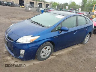 2010 Toyota Prius II with VIN JTDKN3DU1A0208205, listed as a IAAI auction lot 42250244 with 207,917 mi miles and . Bid and sale history available at DreamBid. Image 2.