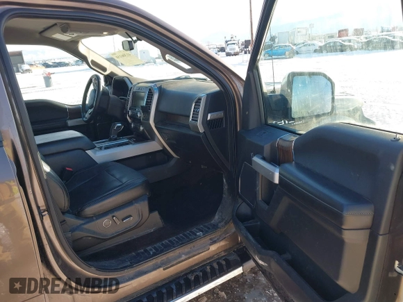 2015 Ford F-150 XLT with VIN 1FTEW1EP4FFC24409, listed as a IAAI auction lot 41306158 with 155,249 mi miles. Bid and sale history available at carsss.com. Image 5.