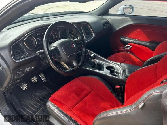 2021 Dodge Challenger R/T Scat Pack z VIN 2C3CDZFJ8MH510351, wystawiony jako Copart lot #48360835 z przebiegiem 49 677 mil mil oraz Czysty tytuł • Clean title. Historia ofert i sprzedaży dostępna na DreamBid. Obrazek 5.