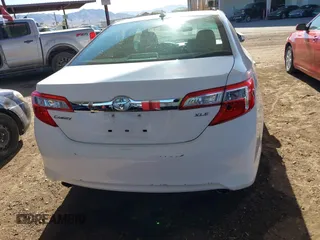 2014 Toyota Camry SE with VIN 4T1BK1FK2EU543220, listed as a IAAI auction lot 41416785 with 198,011 mi miles. Bid and sale history available at carsss.com. Image 15.