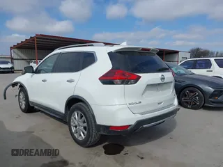 2018 Nissan Rogue SV with VIN KNMAT2MT6JP533085, listed as a IAAI auction lot 41775292 with 72,838 mi miles and . Bid and sale history available at carsss.com. Image 15.