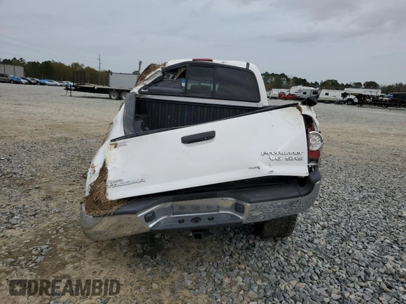 2009 Toyota Tacoma PreRunner with VIN 3TMJU62N89M076712, listed as a Copart auction lot 46138074 with 210,505 mi miles and Salvage Title. Bid and sale history available at carsss.com. Image 6.