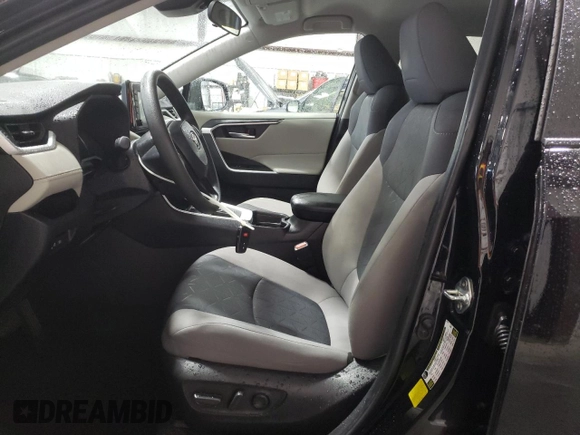 2021 Toyota RAV4 XLE with VIN 2T3W1RFVXMC161134, listed as a Copart auction lot 58499515 with 45,660 mi miles and Clean title. Bid and sale history available at DreamBid. Image 7.