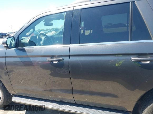 2021 Ford Expedition XLT z VIN 1FMJU1HT7MEA03432, wystawiony jako IAAI lot #41835841 z przebiegiem 84 977 mil mil oraz . Historia ofert i sprzedaży dostępna na DreamBid. Obrazek 15.