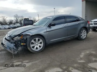 2012 Chrysler 200 Limited with VIN 1C3CCBCB5CN303798, listed as a Copart auction lot 50975835 with 183,441 mi miles and Salvage Title. Bid and sale history available at carsss.com. Image 1.