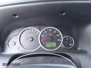 2005 Mazda Tribute s with VIN 4F2YZ96125KM10503, listed as a IAAI auction lot 41659255 with 68,855 mi miles. Bid and sale history available at carsss.com. Image 7.