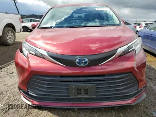 2021 Toyota Sienna LE with VIN 5TDBRKEC7MS066674, listed as a Copart auction lot 48255035 with 45,679 mi miles and Salvage Title. Bid and sale history available at carsss.com. Image 5.