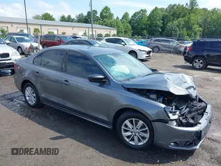 2013 Volkswagen Jetta S z VIN 3VW2K7AJ5DM285488, wystawiony jako IAAI lot #42521944 z przebiegiem 132 655 mil mil oraz . Historia ofert i sprzedaży dostępna na DreamBid. Obrazek 1.