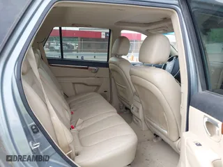 2009 Hyundai Santa Fe SE with VIN 5NMSH13E09H311908, listed as a IAAI auction lot 42098472 with 262,187 mi miles. Bid and sale history available at carsss.com. Image 8.