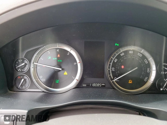 2017 Lexus LX 570 with VIN JTJHY7AX1H4227084, listed as a Copart auction lot 60571775 with 118,085 mi miles and Salvage title. Bid and sale history available at DreamBid. Image 9.