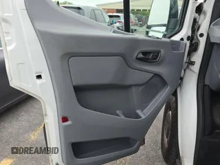 2018 Ford Transit with VIN 1FTYE1YM9JKB51975, listed as a IAAI auction lot 42729136 with 48,562 mi miles and . Bid and sale history available at DreamBid. Image 25.
