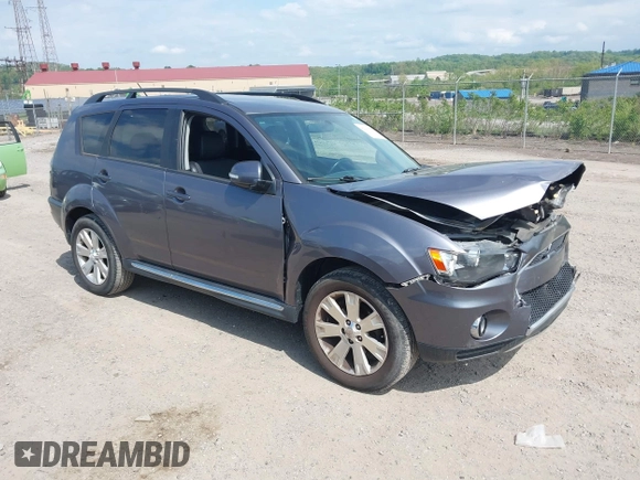 2010 Mitsubishi Outlander z VIN JA4AT3AW9AZ016348, wystawiony jako IAAI lot #42219377 z przebiegiem 104 414 mil mil oraz . Historia ofert i sprzedaży dostępna na DreamBid. Obrazek 1.