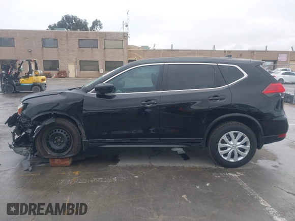 2017 Nissan Rogue SL with VIN JN8AT2MT1HW387537, listed as a IAAI auction lot 41910290 with 111,127 mi miles and . Bid and sale history available at DreamBid. Image 14.