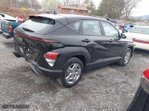 2024 Hyundai Kona SE with VIN KM8HA3AB2RU184876, listed as a IAAI auction lot 41858869 with 8,122 mi miles. Bid and sale history available at carsss.com. Image 4.